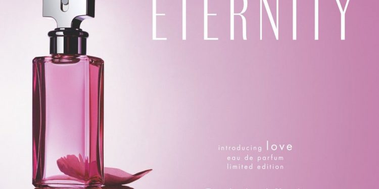 Miłość unosi się w powietrzu z Calvin Klein ETERNITY® Love