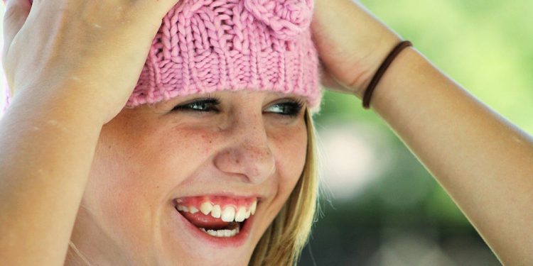 Zdrowy piękny uśmiech dzięki codziennemu wybielaniu z pastą Colodent