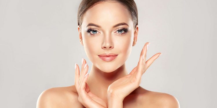 Jak powiedzieć NIE letnim przebarwieniom skóry