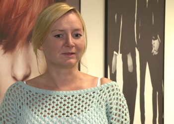 Dezodoranty nie zabezpieczają wystarczająco przed poceniem - bardziej skuteczne są antyperspiranty