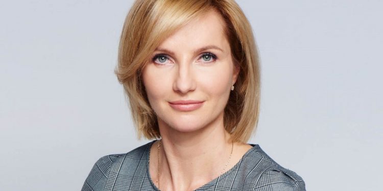 Jak zatrzymać proces starzenia się skóry?