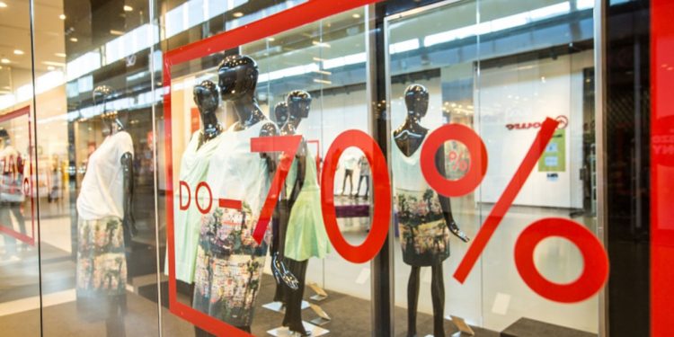 Sześć wyprzedażowych tricków, które warto znać