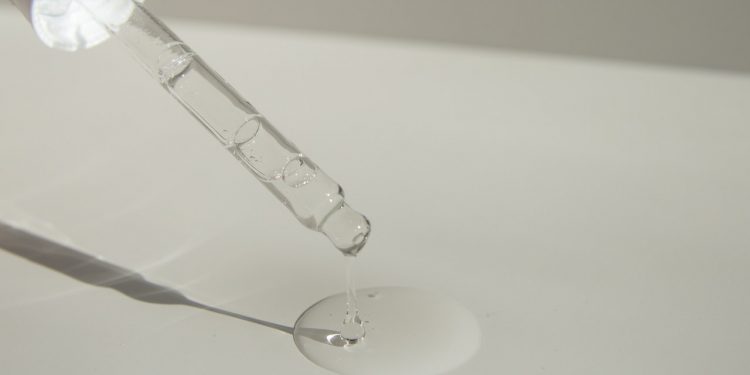 Serum z witaminy C – poznaj jego właściwości