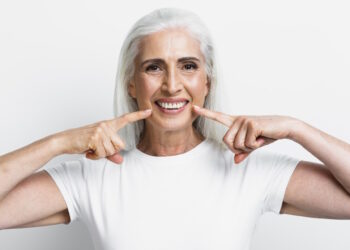 protezy zebowe zalecenia dotyczace pierwszych dni noszenia