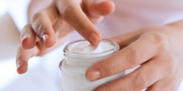 krem wygladzajacy do twarzy